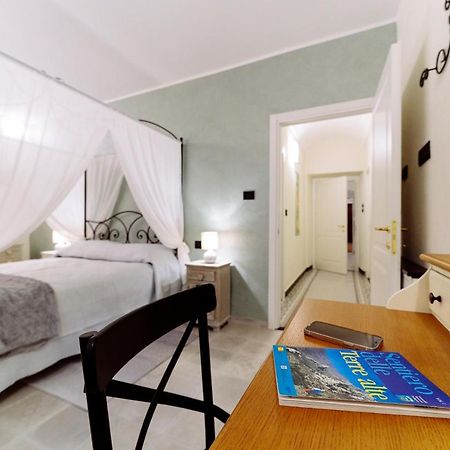 Come Nelle Favole The Classic B&B Toirano Buitenkant foto