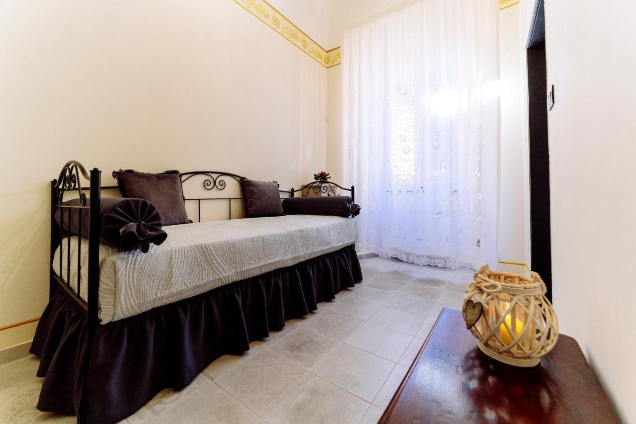 Come Nelle Favole The Classic B&B Toirano Buitenkant foto