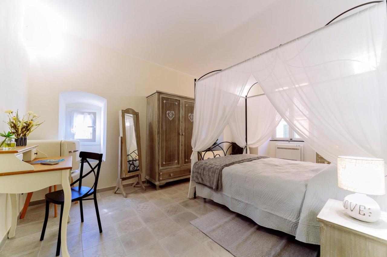 Come Nelle Favole The Classic B&B Toirano Buitenkant foto